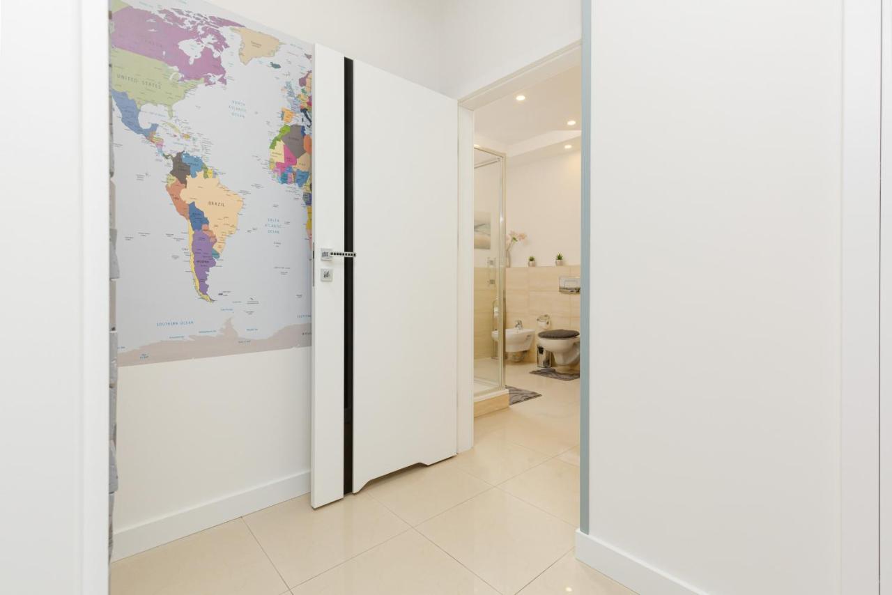 Park Arkadia Apartment With Parking Mokotow By Noclegi Renters Varsavia Esterno foto